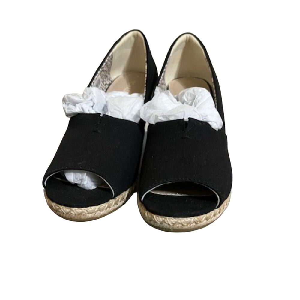 TOMS Michelle Wedge Pump Size 7 Color Black